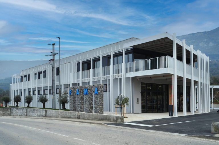 fama market sempas 768x511